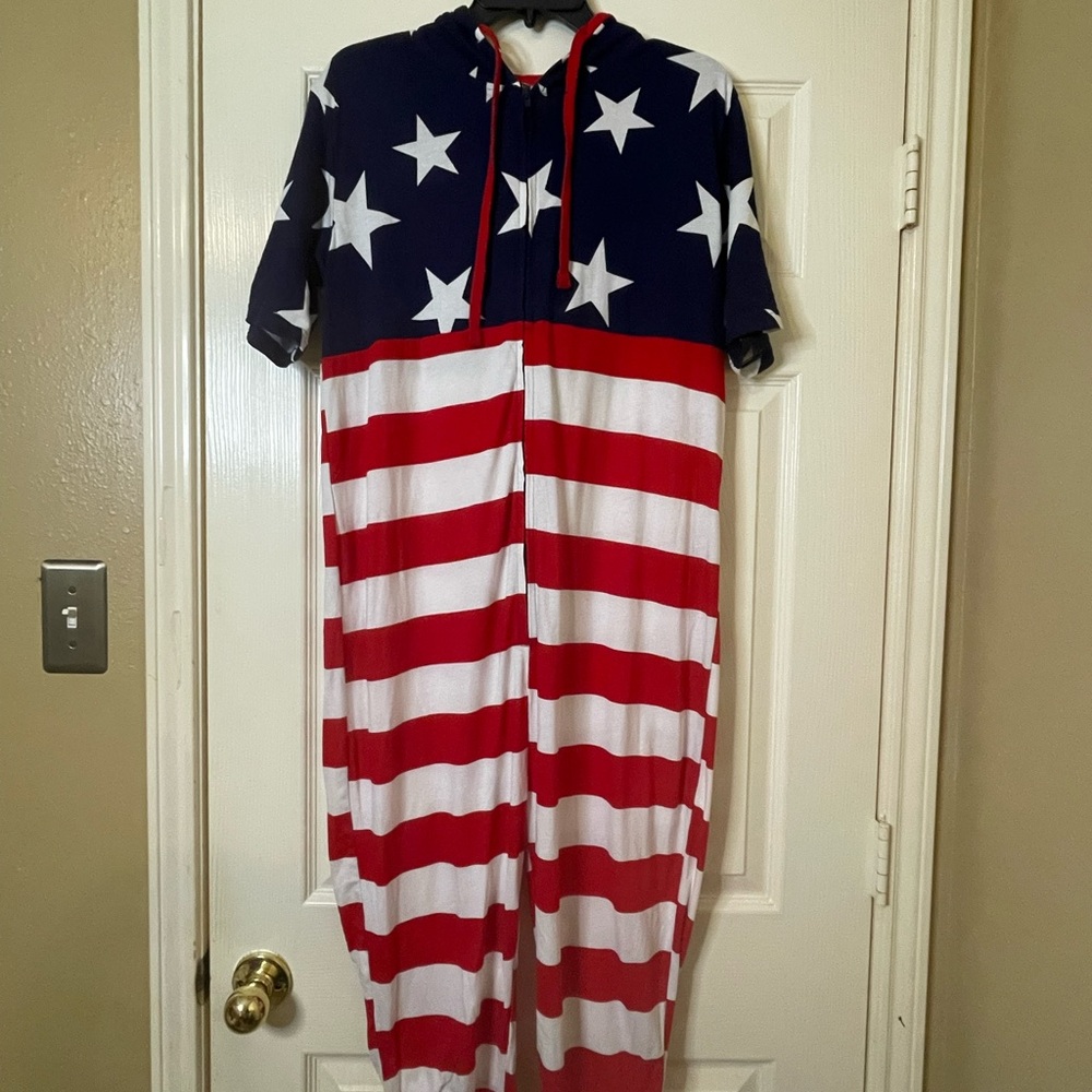 Bioworld Red, White, and Blue Star Hoodie